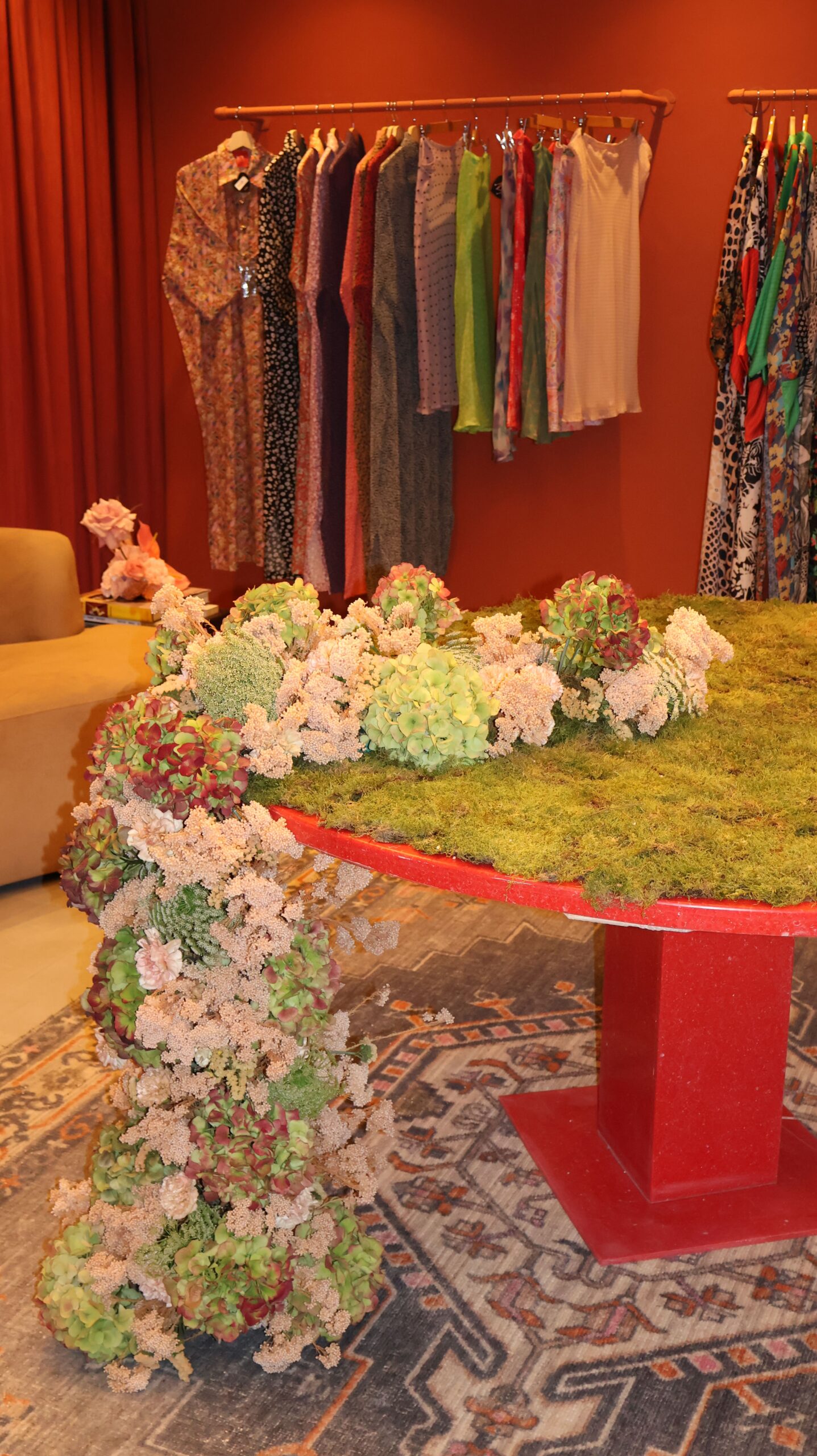 M Girl Pop Up